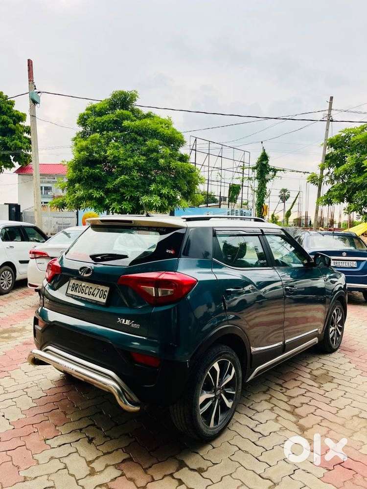 Mahindra Xuv300 W8 Option Dual Tone, 2020, Petrol