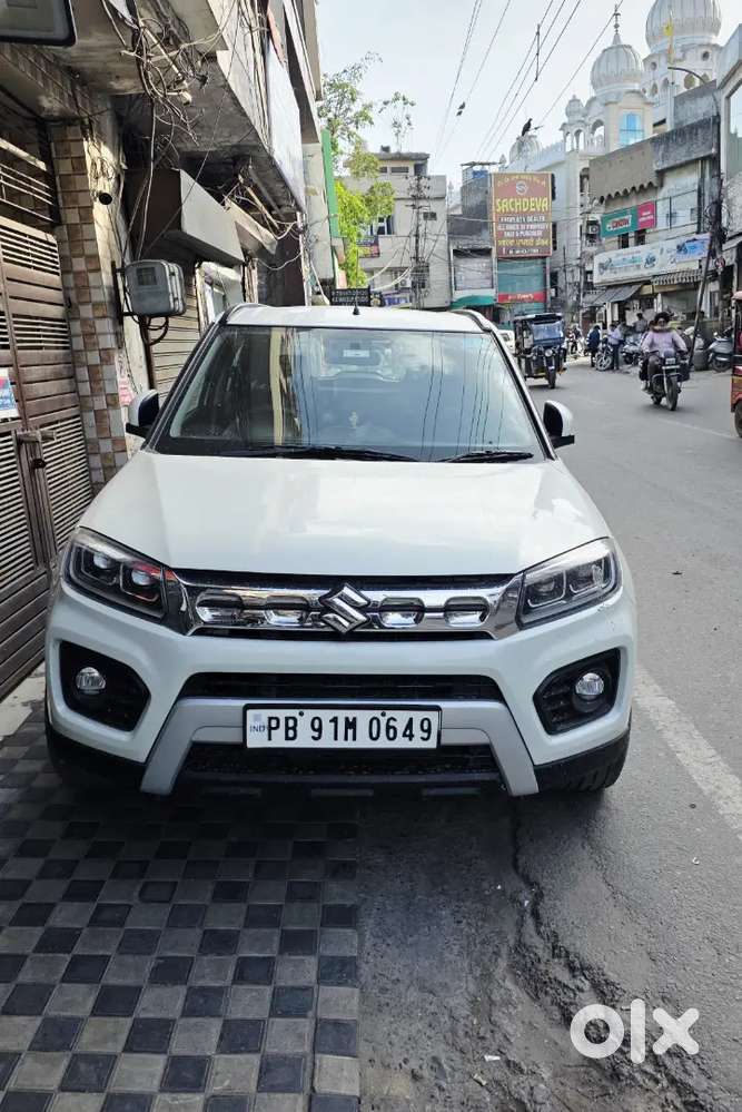 Maruti Suzuki Brezza 2021 Petrol 24800 Km Driven