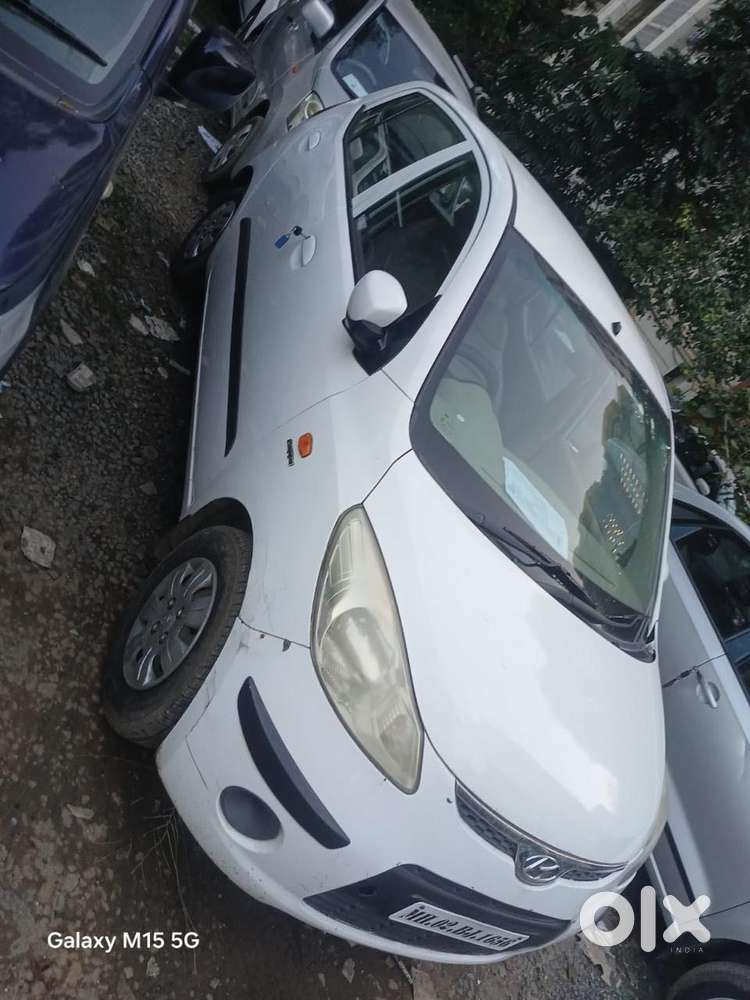 Hyundai I10 Magna Automatic, 2009, Petrol
