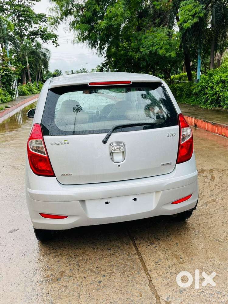 Hyundai I10 Sportz At, 2011, Petrol