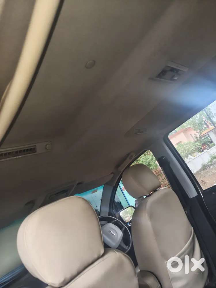 Mahindra Xylo 2010