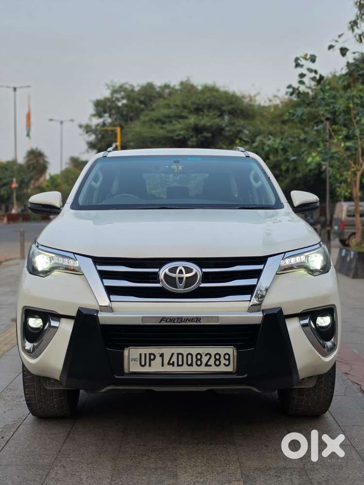 Toyota Fortuner 4x2 At 2.8 Diesel, 2018, Petrol