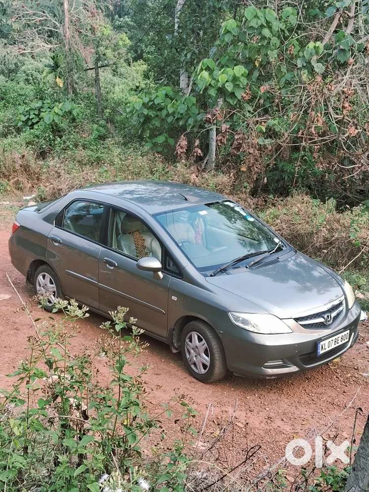 Honda City Zx 2006 Petrol Well Maintained