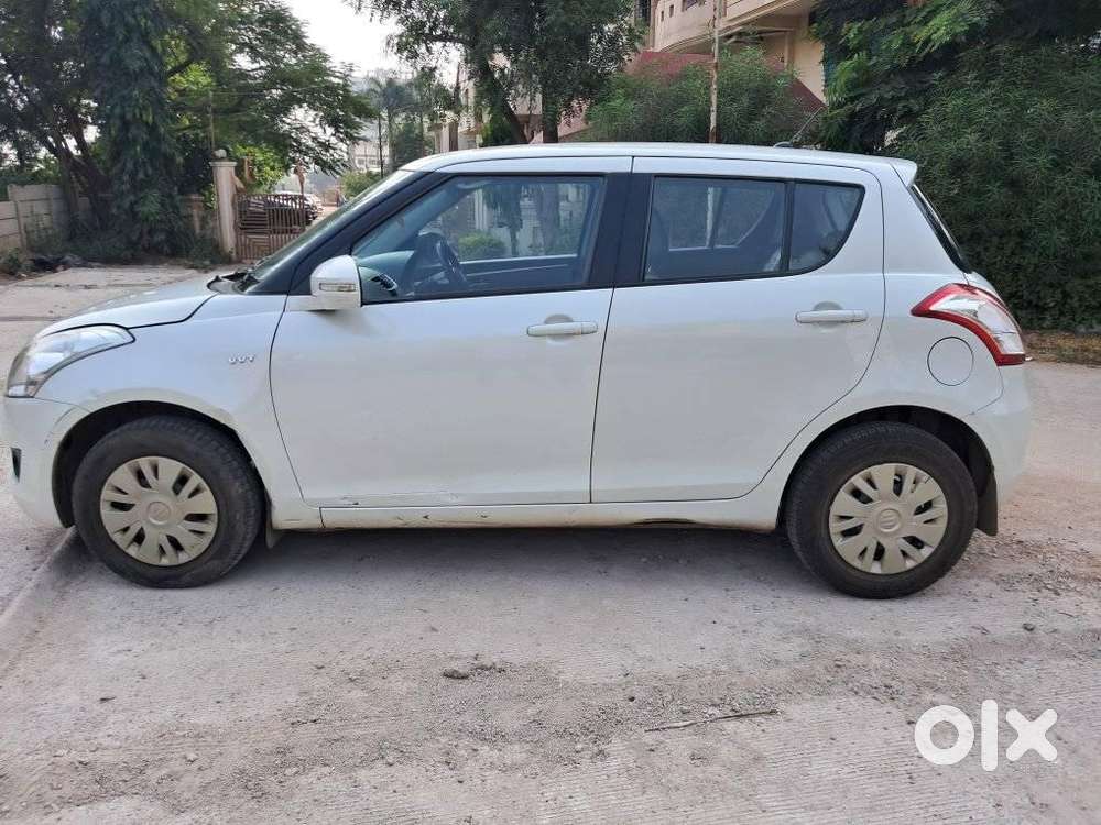 Maruti Suzuki Swift 2011-2014 Vxi, 2012, Petrol