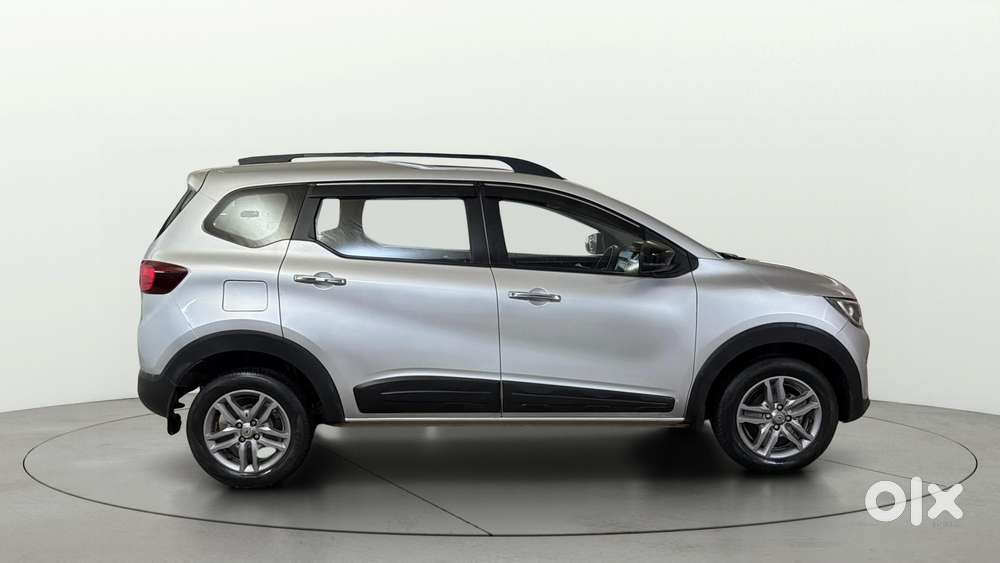 Renault Triber Rxz Easy-r Amt, 2023, Petrol