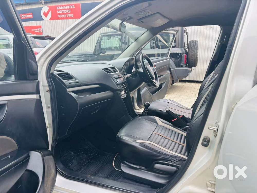 Maruti Suzuki Swift Vvt Zxi, 2017, Petrol