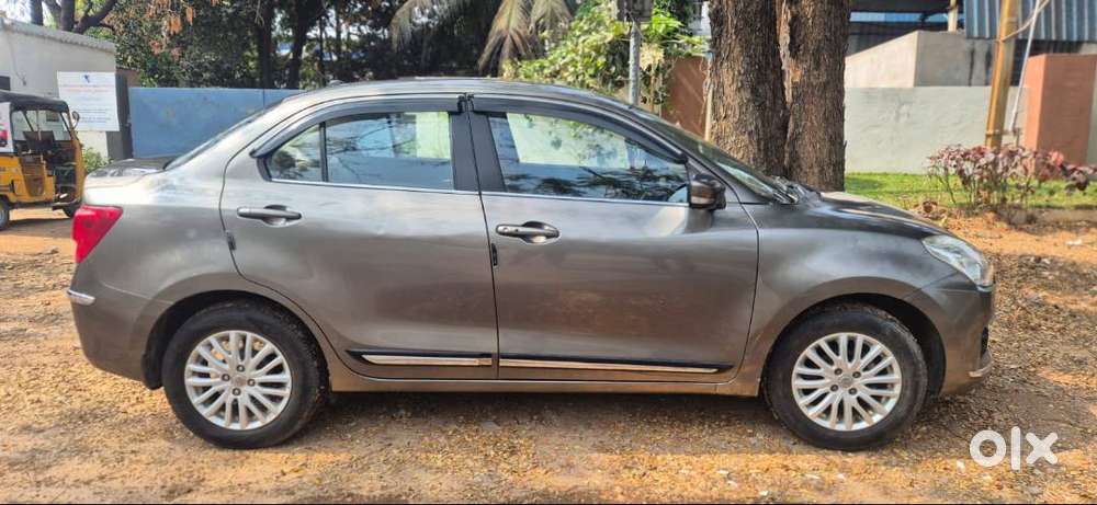 Maruti Suzuki Swift Dzire 2018 Petrol Well Maintained