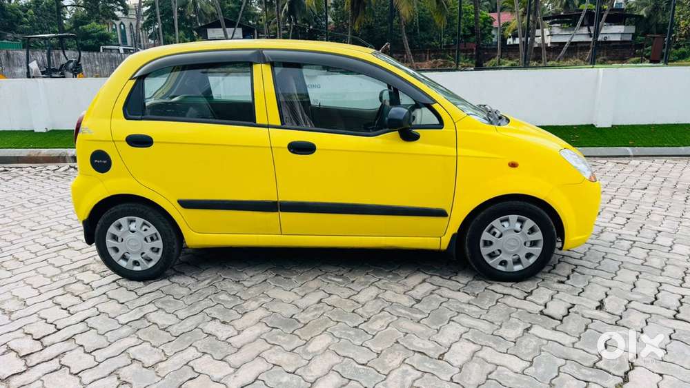 Chevrolet Spark 2010 Car