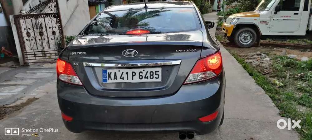 Hyundai Verna 1.6 E Crdi 2012