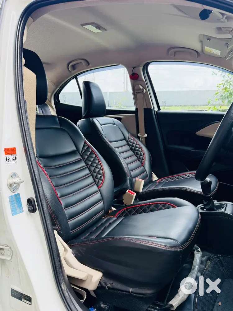 Swift Dzire Tour S Cng 2025