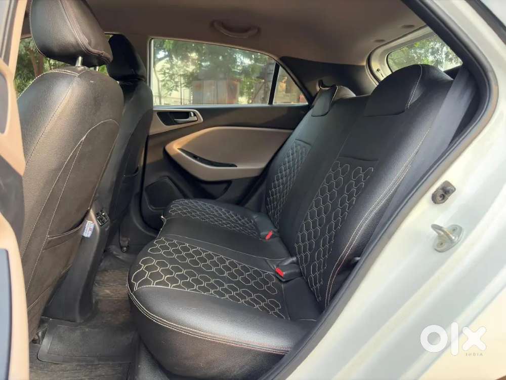 Hyundai I20 Petrol Spotz 2015