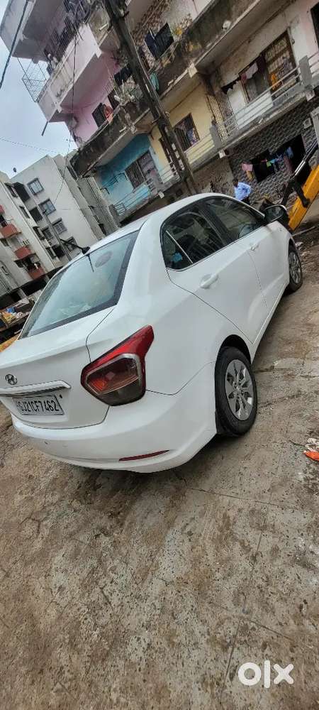 Hyundai Xcent 2017 Variant