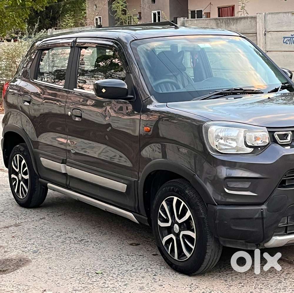 Maruti Suzuki S-presso Vxi, 2023, Petrol