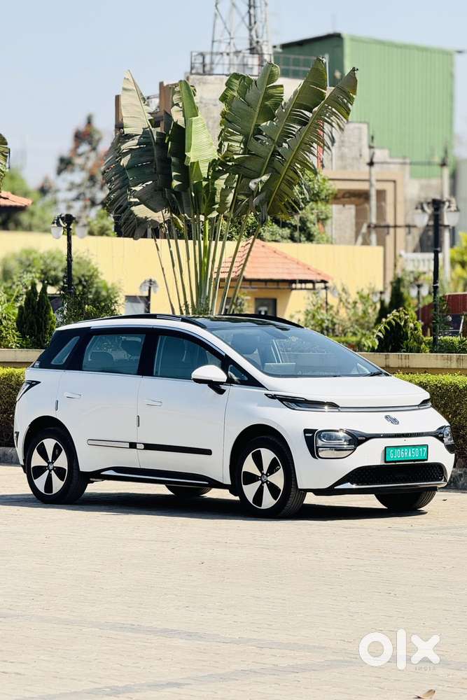 Mg Windsor Ev Essence, 2024, Electric