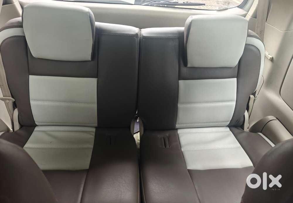 Toyota Innova 2.5 E Diesel Ps 7-seater, 2013, Diesel