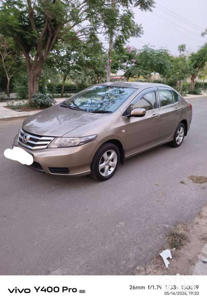 Honda City 2011-2013 1.5 V Mt Sunroof, 2012, Petrol