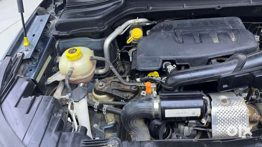 Mahindra Xuv300 W8 Option, 2022, Petrol