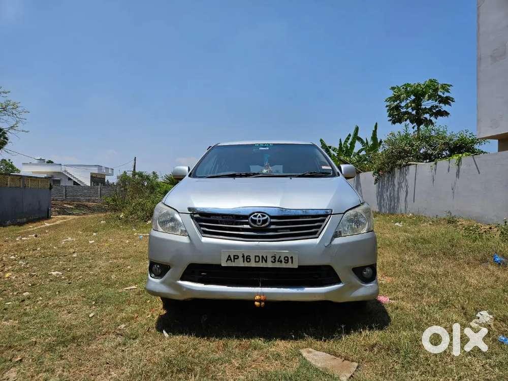 Toyota Innova Diesel 7-seater 2012