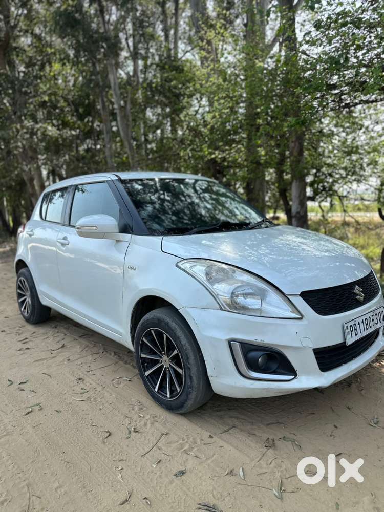 Maruti Suzuki Swift 2015 Diesel 130000 Km Driven