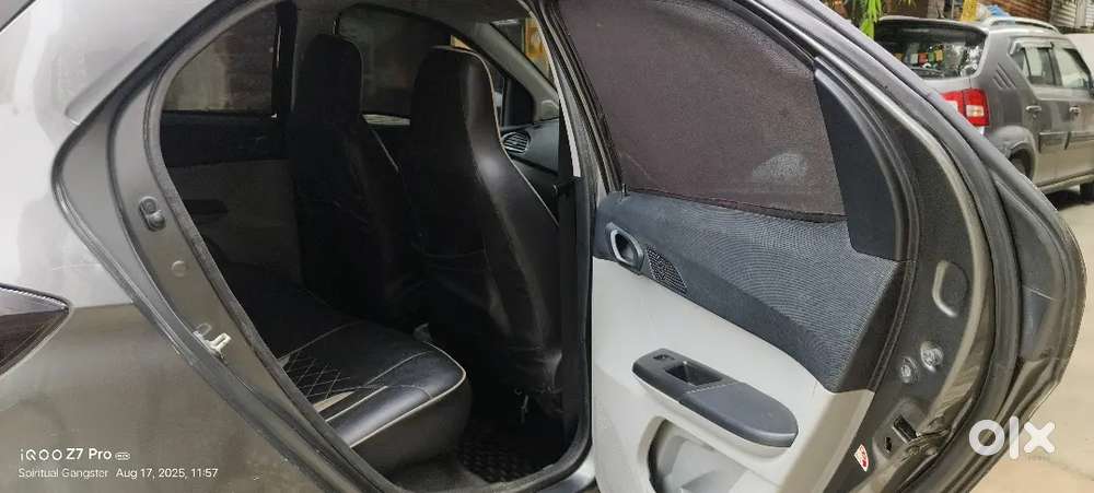 Tata Tiago Xt Revotron Petrol  July 2020  33,000 Km  1st Owner