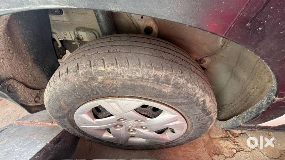 Hyundai Venue 2019 Petrol 65000 Km Driven