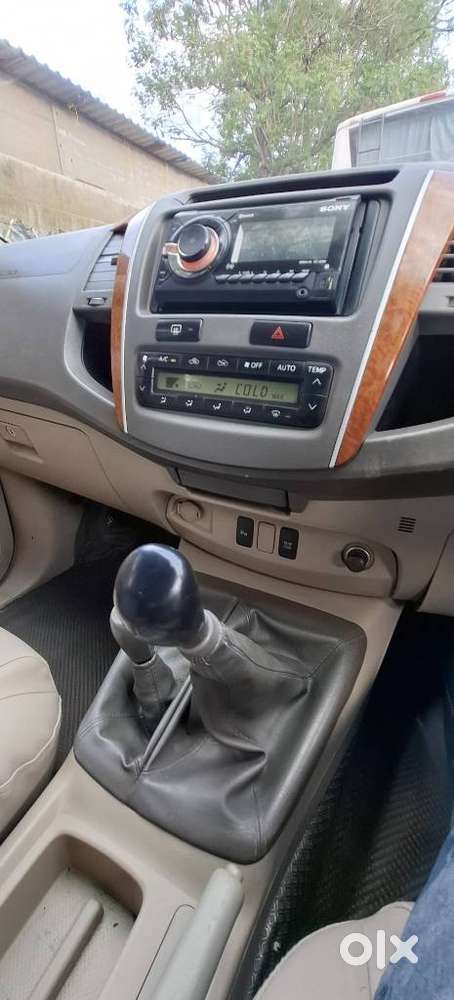 Toyota Fortuner 3.0 4x4 Manual, 2011, Diesel