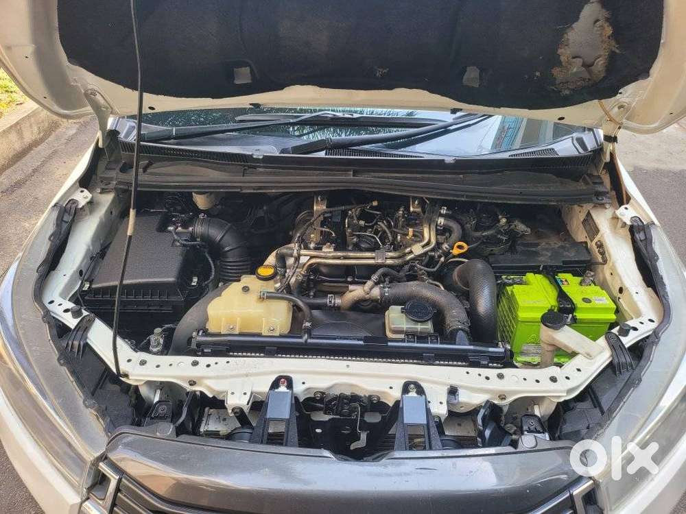 Toyota Innova Crysta 2.8 Zx At, 2016, Diesel