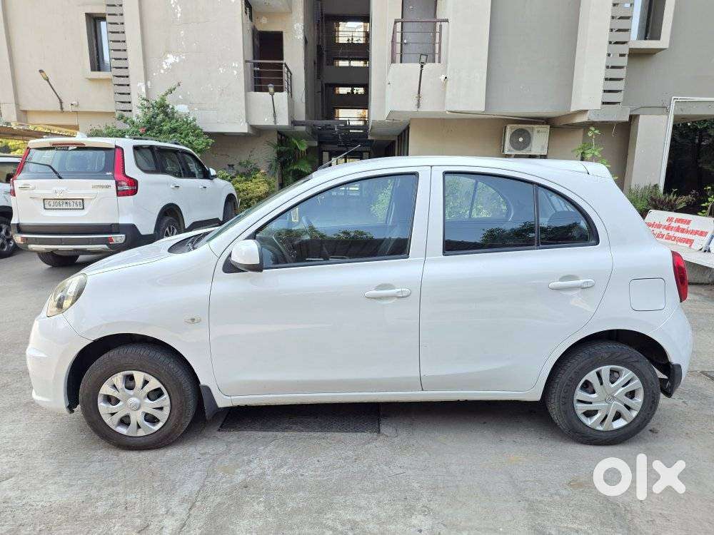 Nissan Micra Cvt Xv, 2018, Petrol