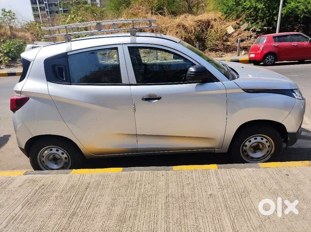 Mahindra Kuv 100 2019