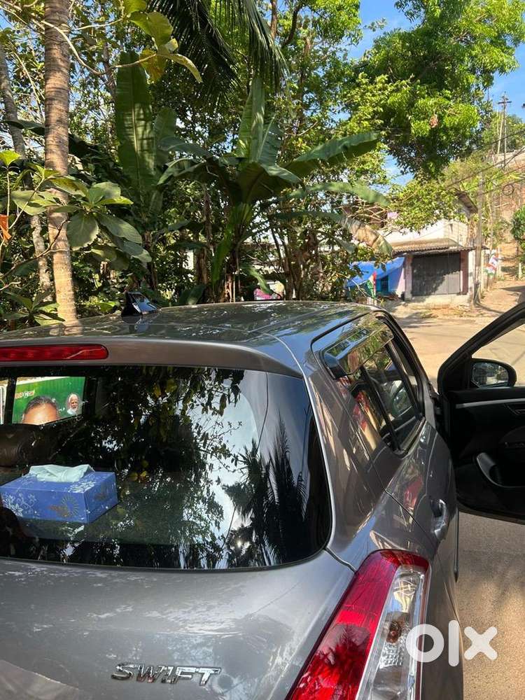 Maruti Suzuki Swift 2016 Petrol 52000 Km Driven
