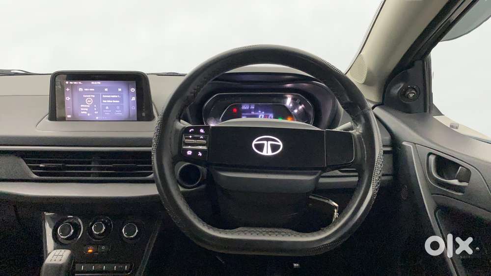 Tata Nexon Smart Plus S 1.2 Revotron Petrol 5 Mt, 2024, Petrol