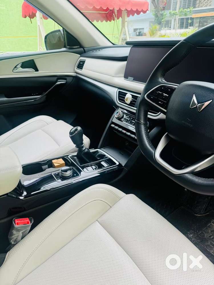 Mahindra Xuv700 Diesel 2023