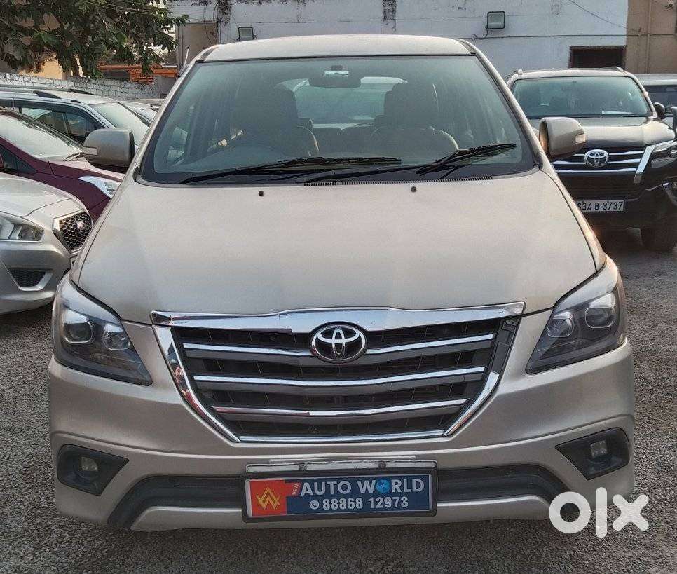 Toyota Innova 2.5 V 7 Str, 2014, Diesel