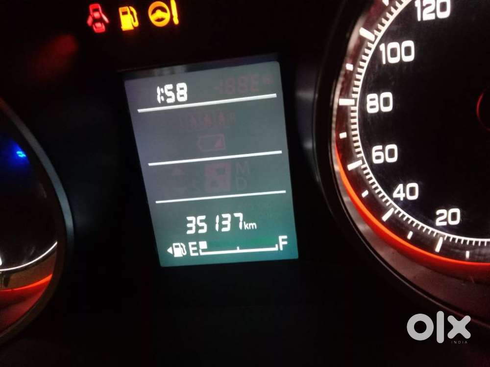 Maruti Suzuki Swift Vxi + Manual, 2022