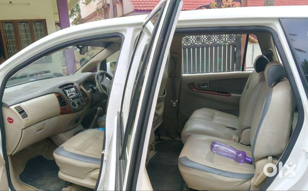 Toyota Innova 2007 Diesel 246000 Km Driven