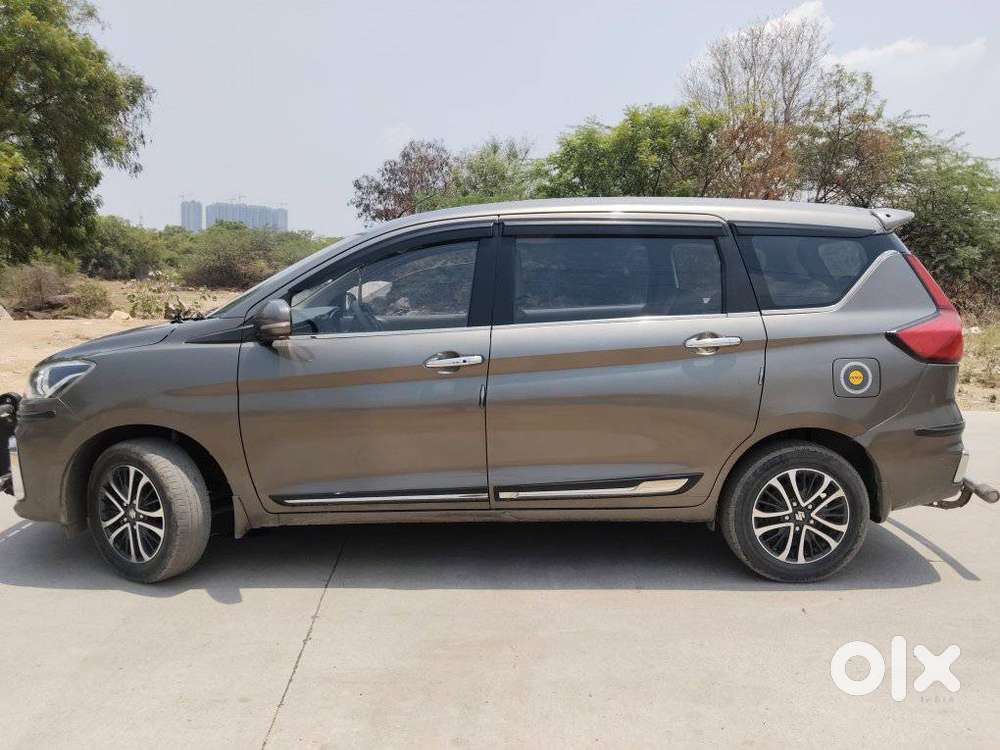 Maruti Suzuki Ertiga Zxi Plus Shvs, 2022, Petrol
