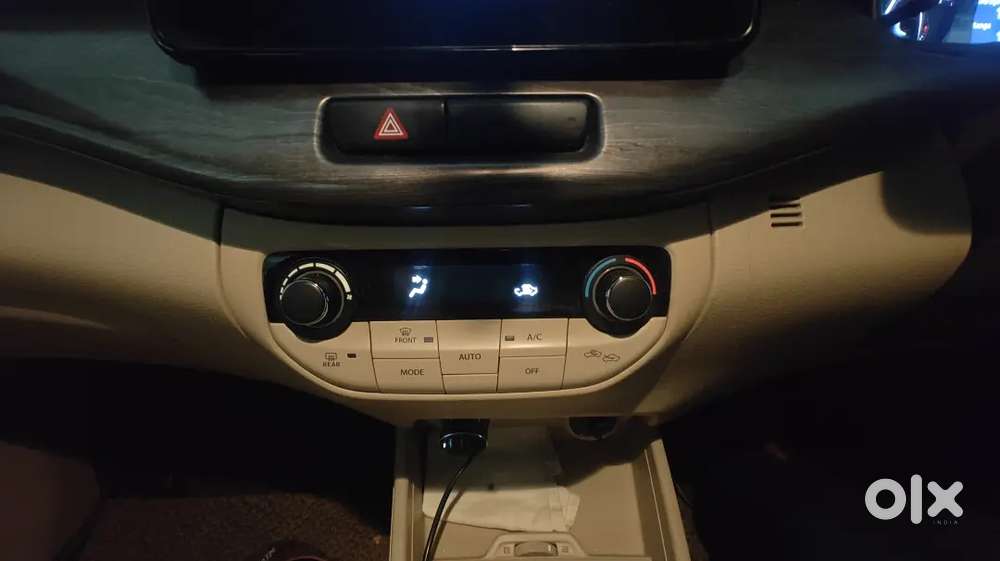 Ertiga Zxi Plus 2023
