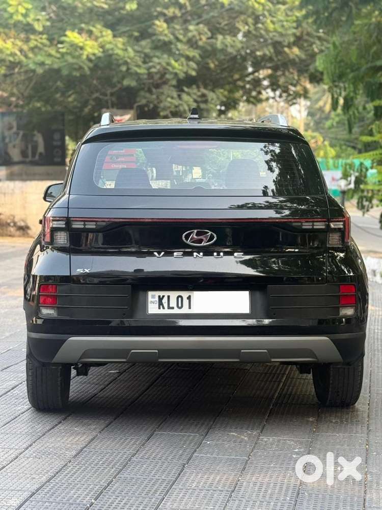 Hyundai Venue Sx, 2024, Petrol