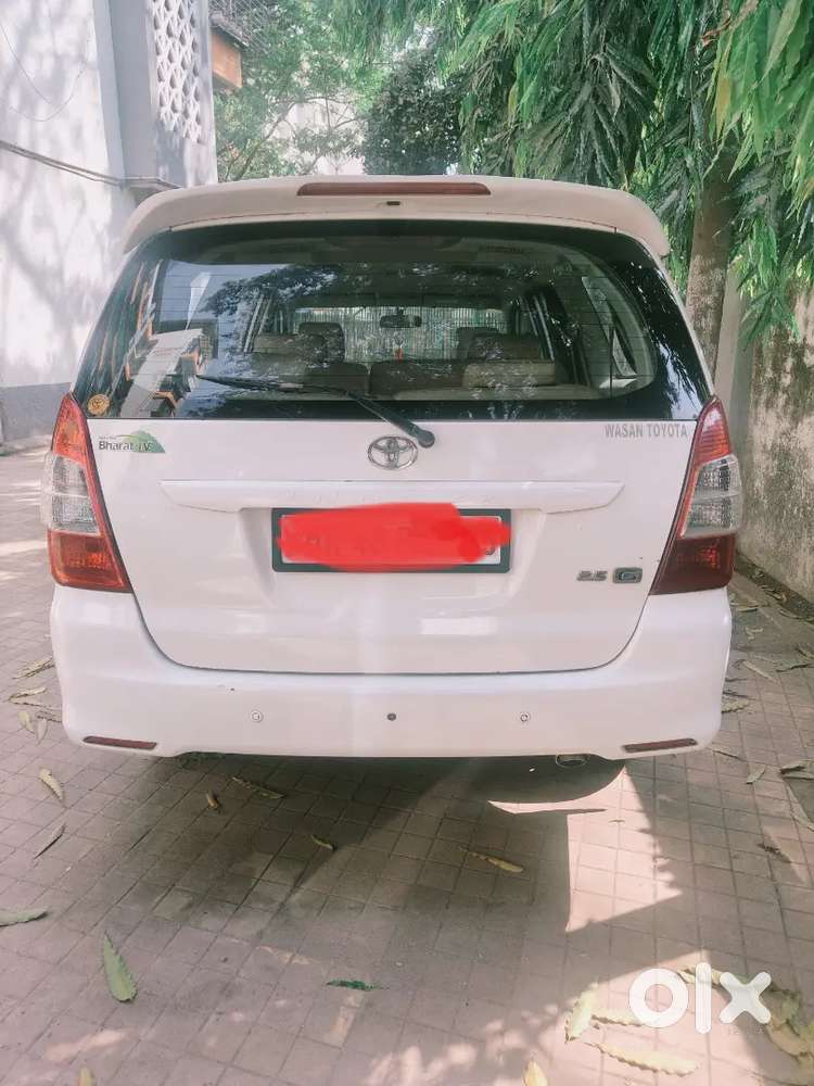 Toyota Innova 2013