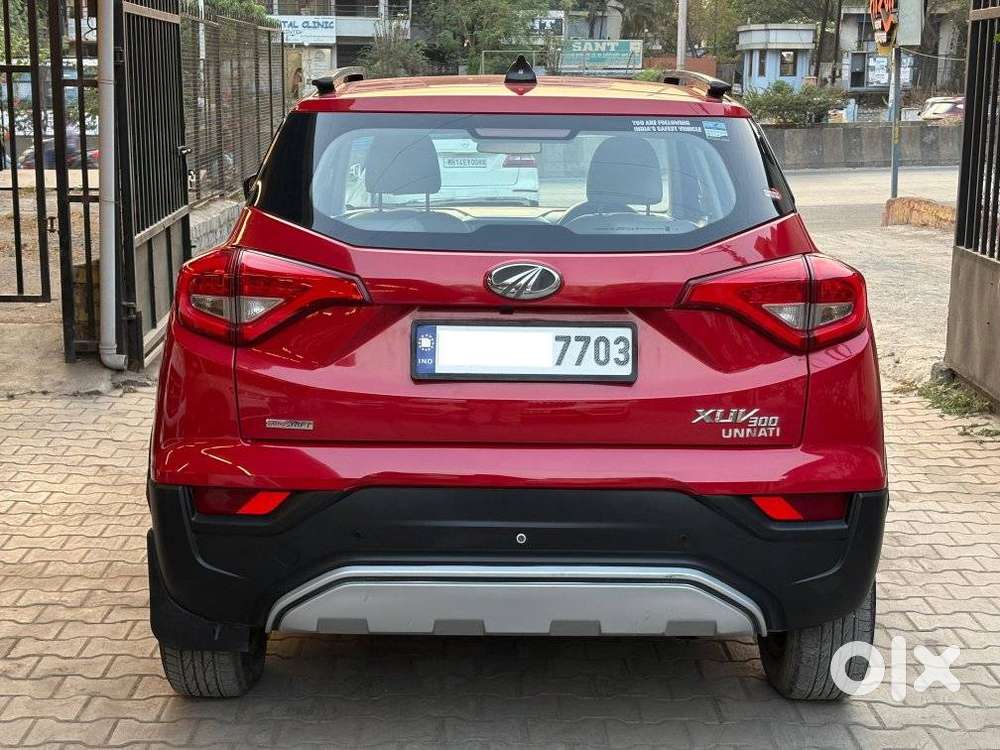 Mahindra Xuv300 1.2 W6 Amt Petrol, 2021, Petrol