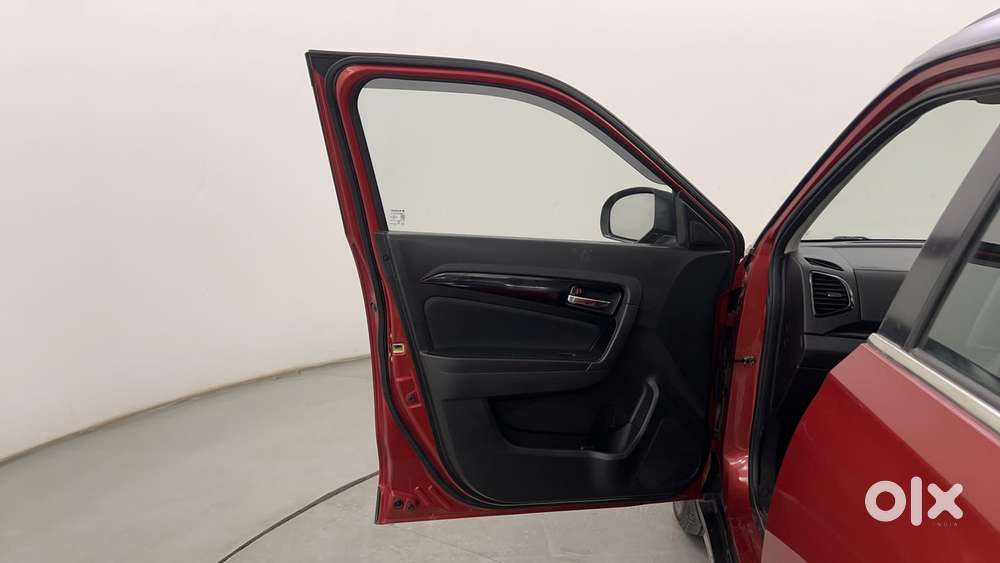 Maruti Suzuki Vitara Brezza Zdi Plus Amt Dual Tone, 2019, Diesel