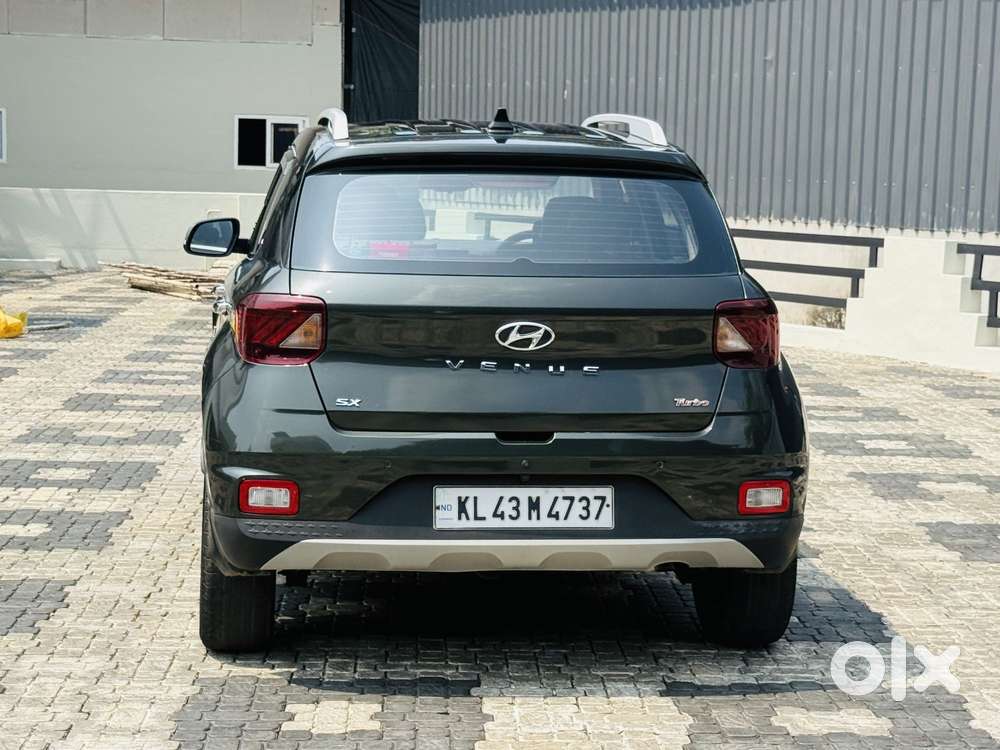 Hyundai Venue 1.0 Sx Turbo Dct, 2019, Petrol