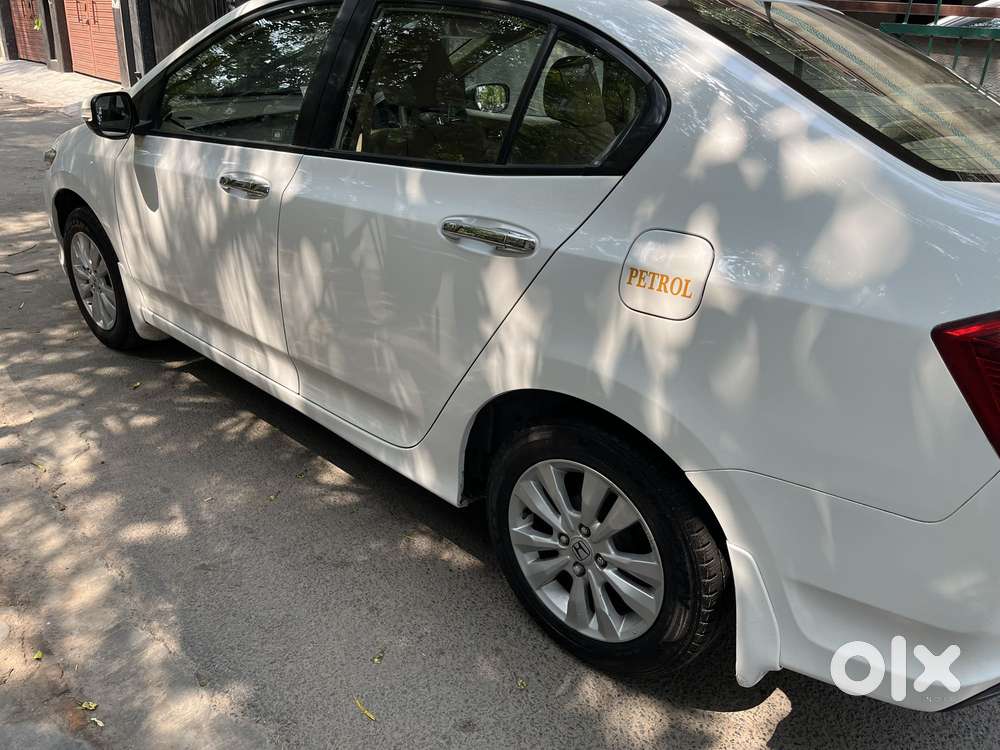 Honda City V Mt Exclusive, 2013, Petrol