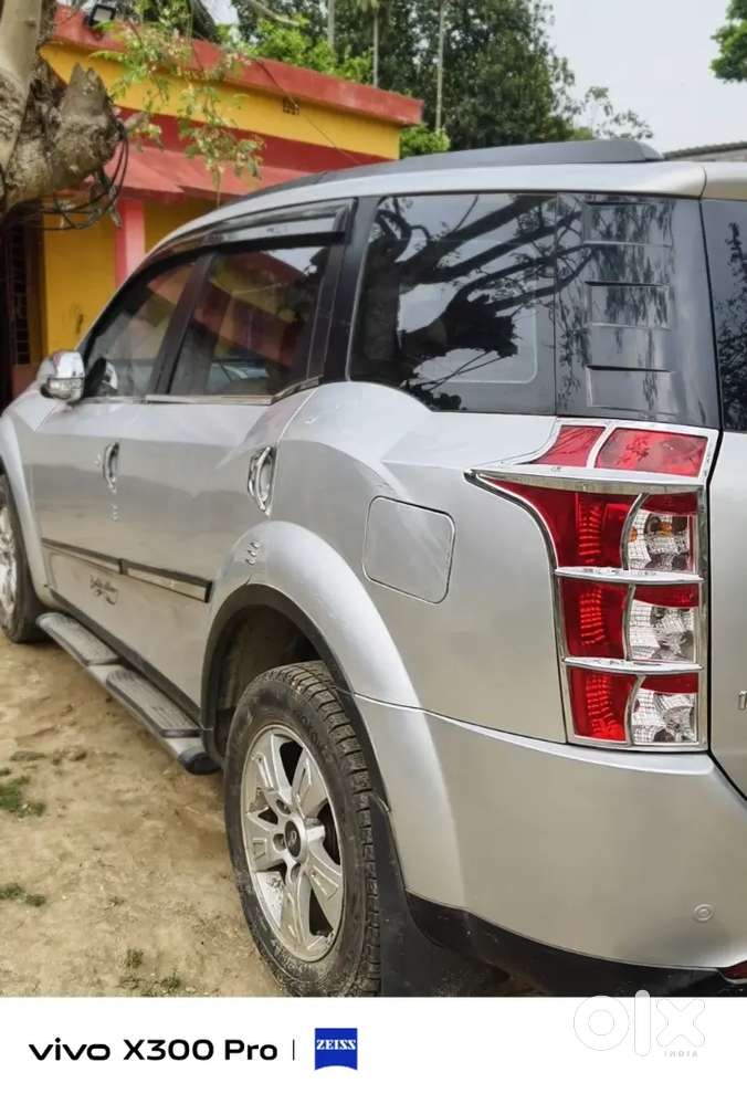 Mahindra Xuv500 2013 Diesel 70961 Km Driven