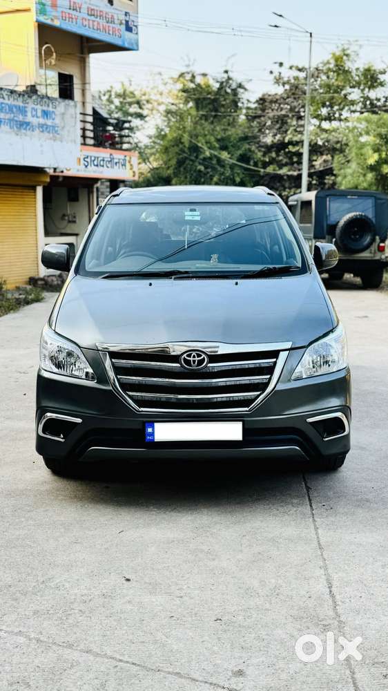 Toyota Innova [2013-2016] 2.5 G4 8 Str, 2014, Diesel