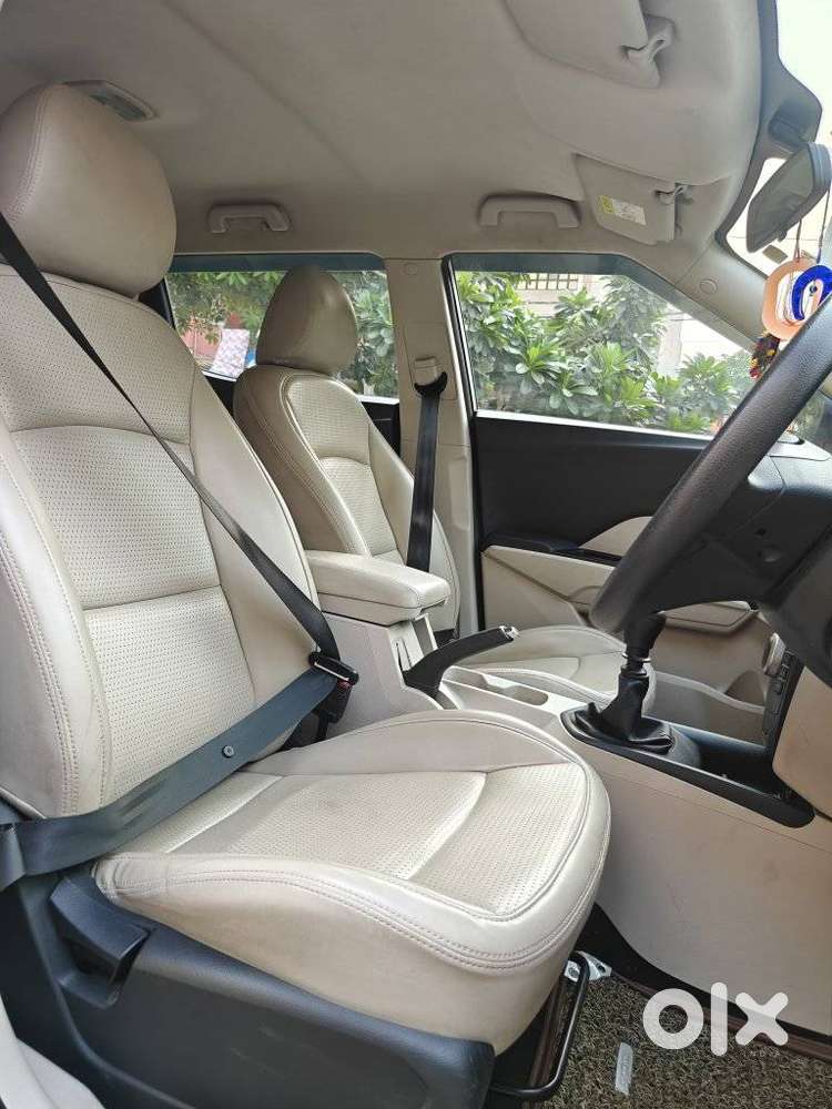 Mahindra Xuv300 W6, 2020, Petrol