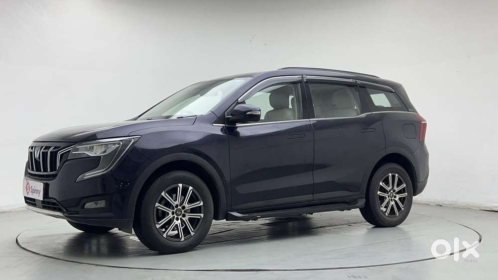 Mahindra Xuv700 2.0 Ax 7 Petrol At Str, 2023, Petrol