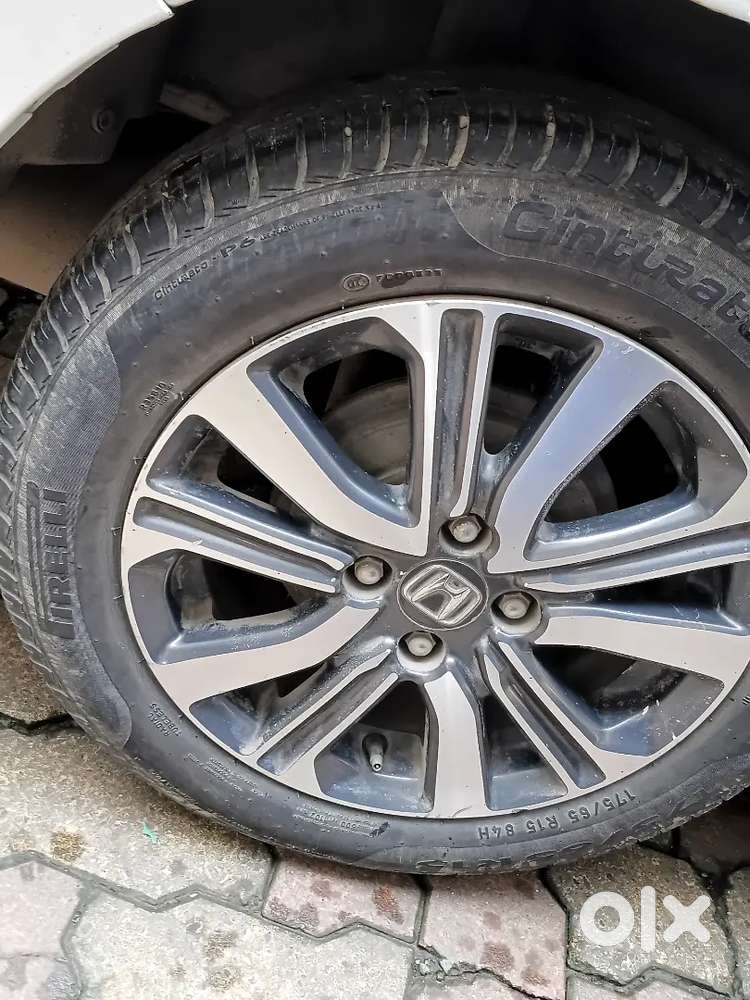Honda City V I-vtec 2017  Petrol Manual  2nd Owner  Well Maintained
