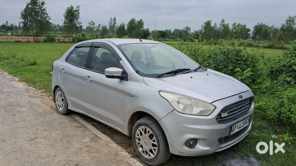 Ford Aspire Titanium Blu 2016