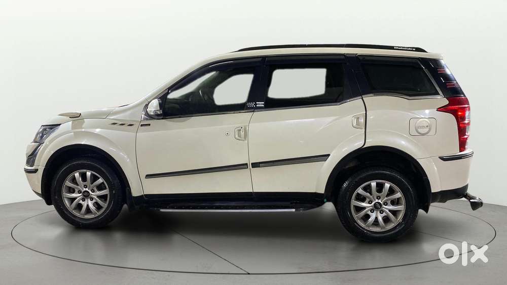 Mahindra Xuv500 At G 2.2 Mhwak, 2017, Petrol
